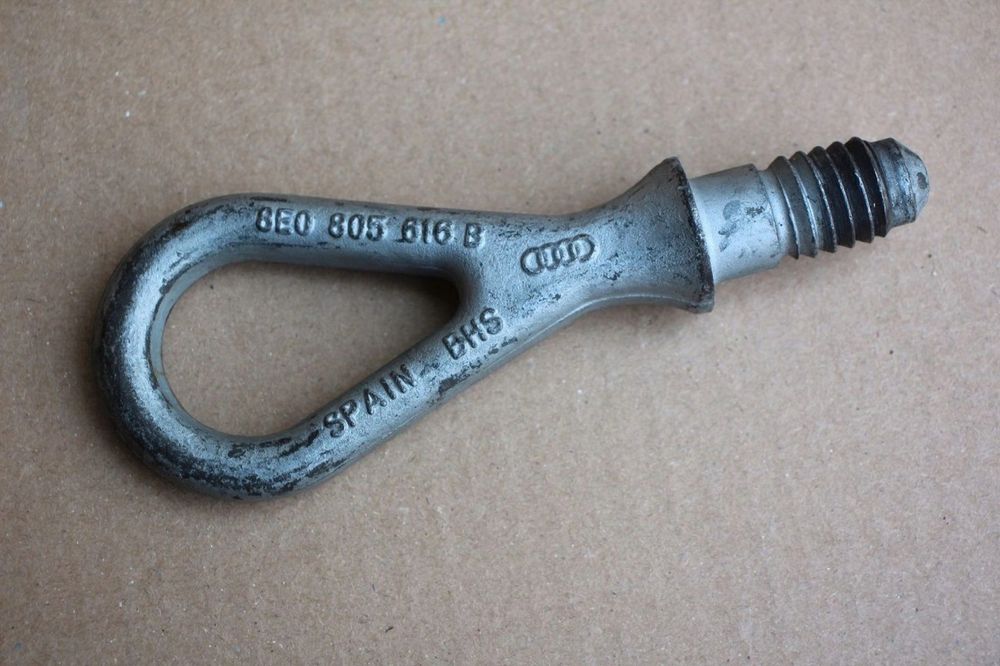 Ucho holownicze wkrętka AUDI A4 B6 B7 8E0805616B