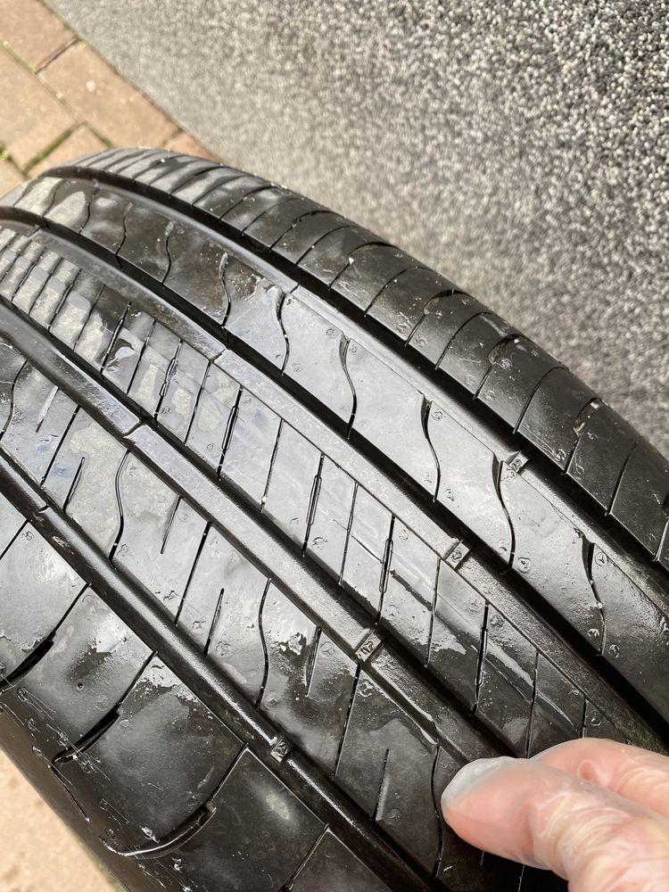 Резина 215/60 R17 96H Goodyear Efficient  Grip Performance 2