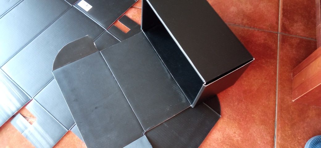 Caixas cartão preta Pack 25 unid