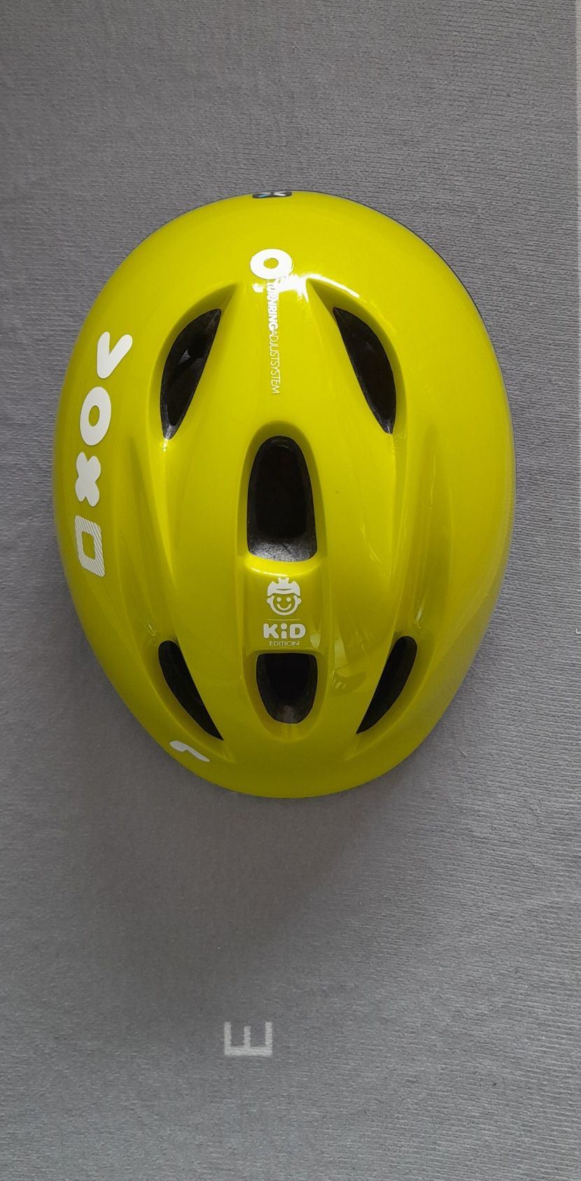 Novo capacete BTWIN criança