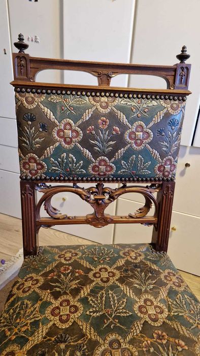 Антикварні стільці 1900-1910 рр