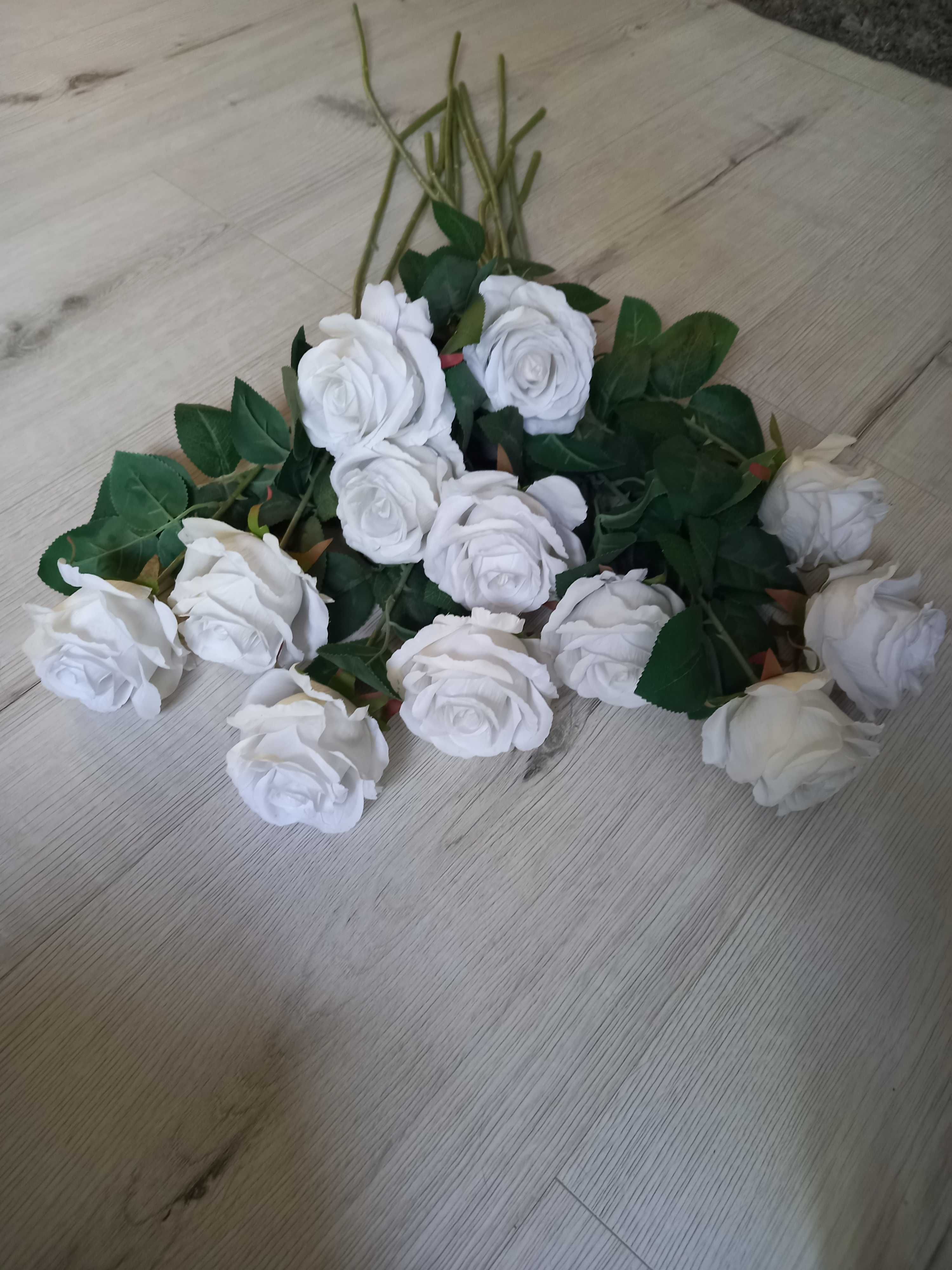 Róże biale wysokie 12szt