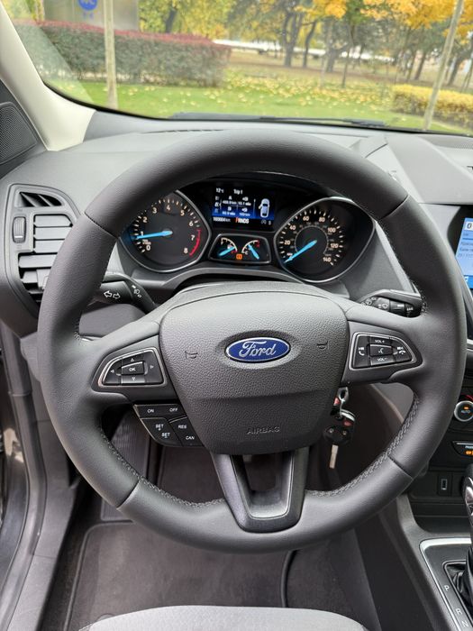 Продам Ford Escape (Kuga) без дтп та перекрасів