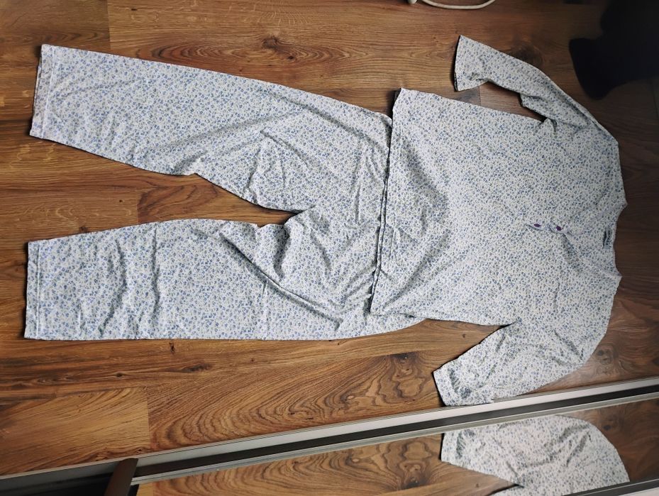 Piżama dwuczęściowa damska plus spodnie kwiaty 3 rzeczy