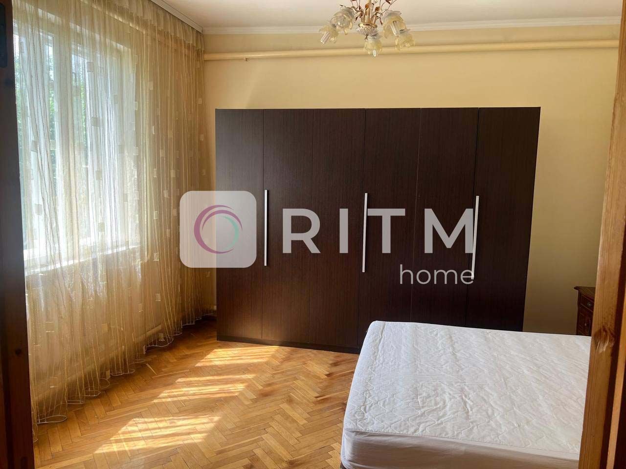 Здається в оренду двоповерховий будинок біля ТРЦ "Депот"