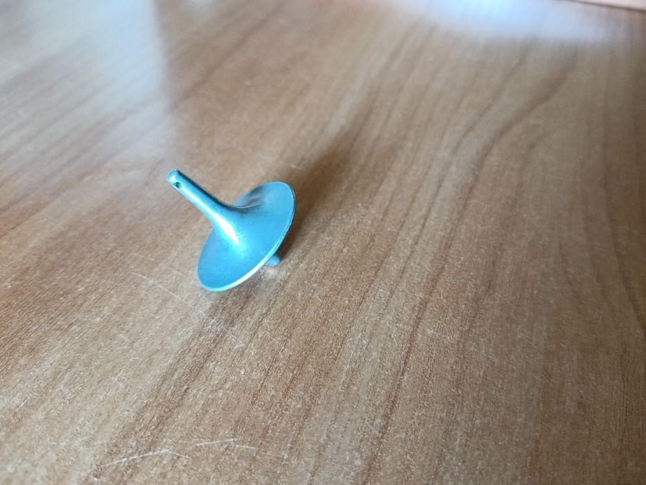 Продається металевий волчок - антистреc , нова якість!