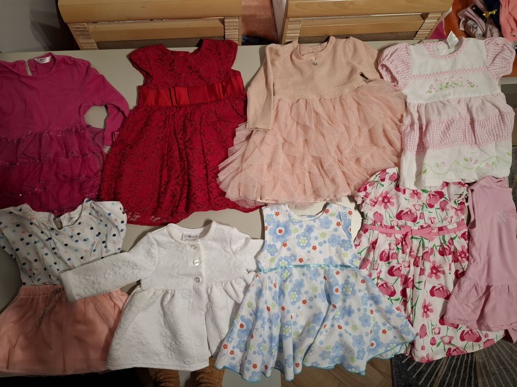 Sukienka niemowlęca 74 rozmiar / 9 sztuk balowe codzienne