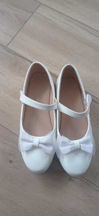 Białe buty pantofelki r. 36