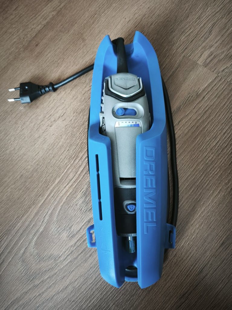 Бормашина Dremel 3000