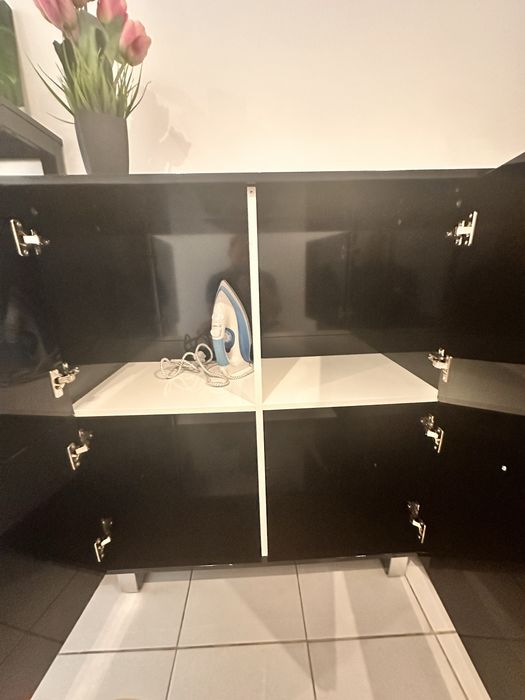 Mobel bar lacado a preto brilhante