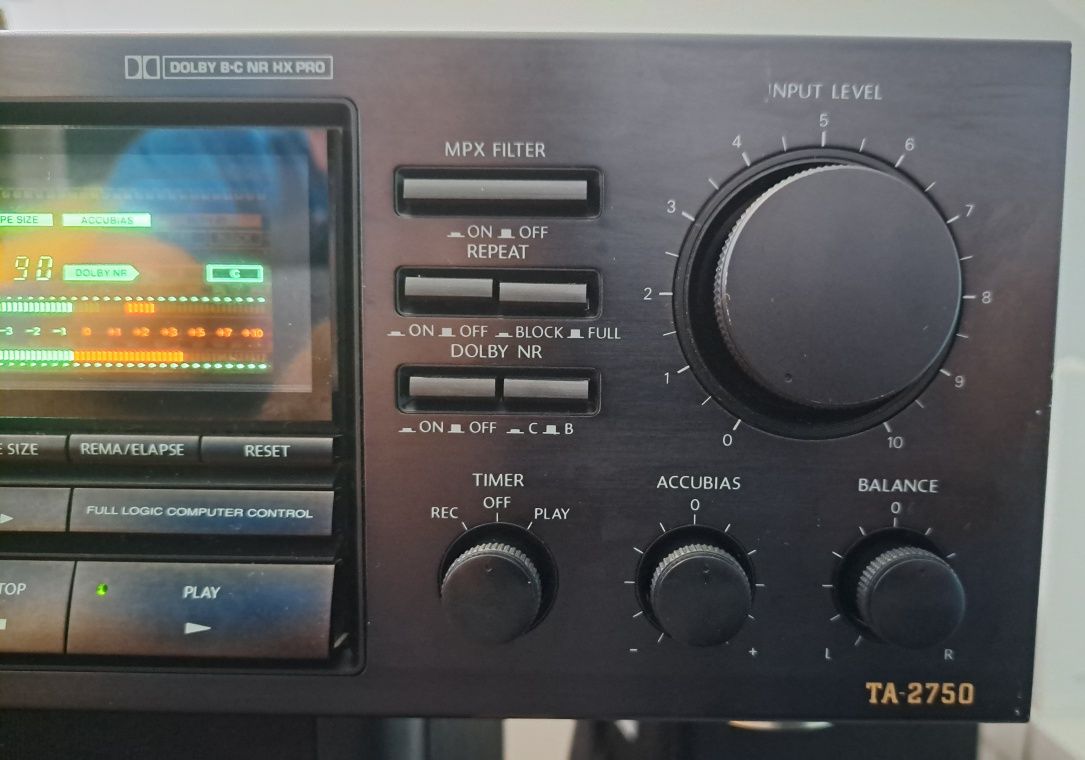Onkyo integra TA 2750