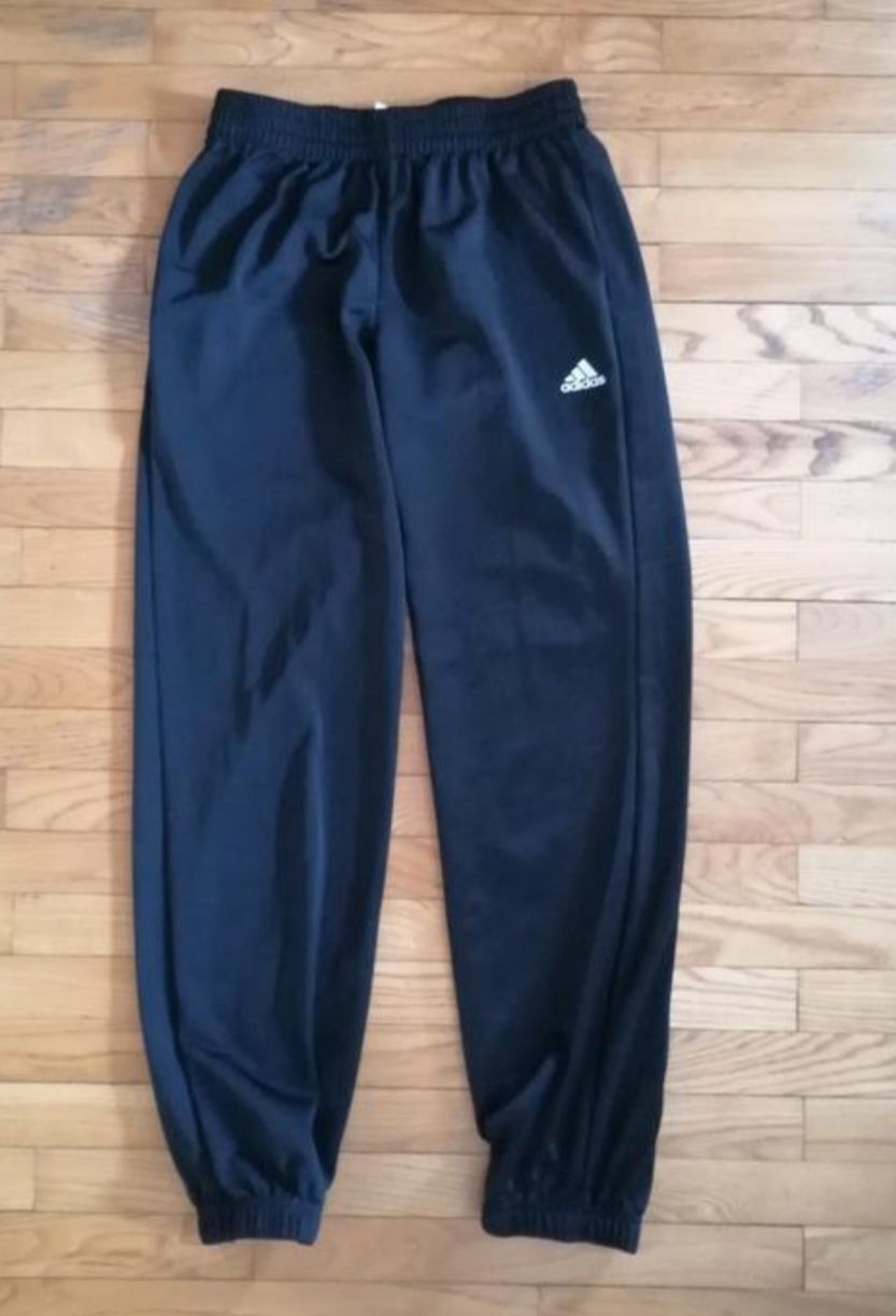Спортивные штаны детские фирмы Adidas оригинал