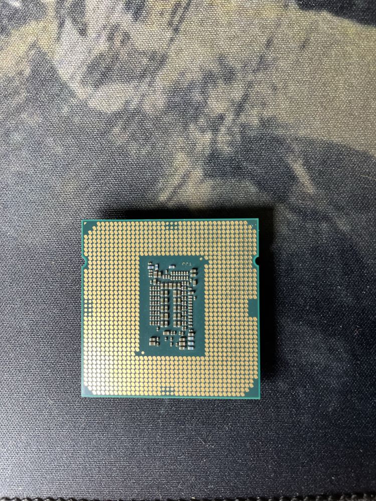 Продам Процессор Intel CORE i3