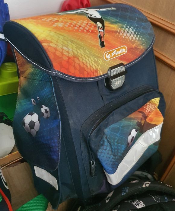 Tornister dla małych fanów piłki, b.lekki