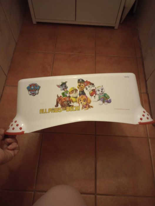 podest, schodek, stopień, stołek, taboret