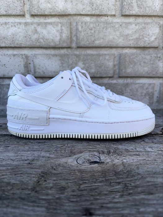 Białe, skórzane sneakers Nike Air Force 1 Shadow, rozmiar 40