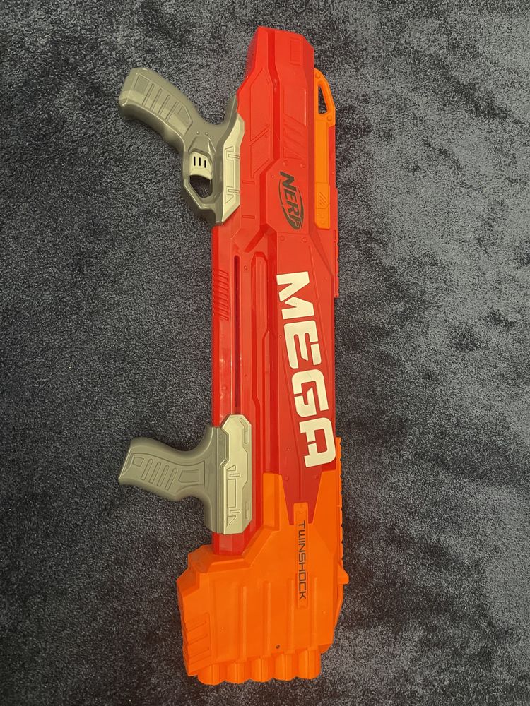 Nerf mega twinshock