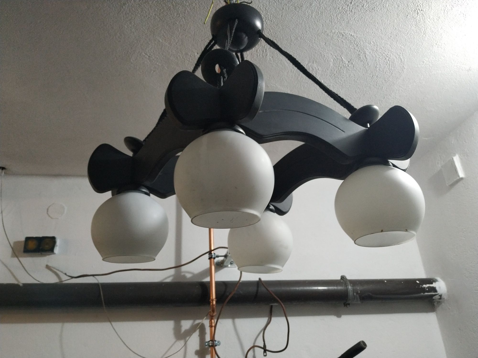 Lampa razem z kinkietem