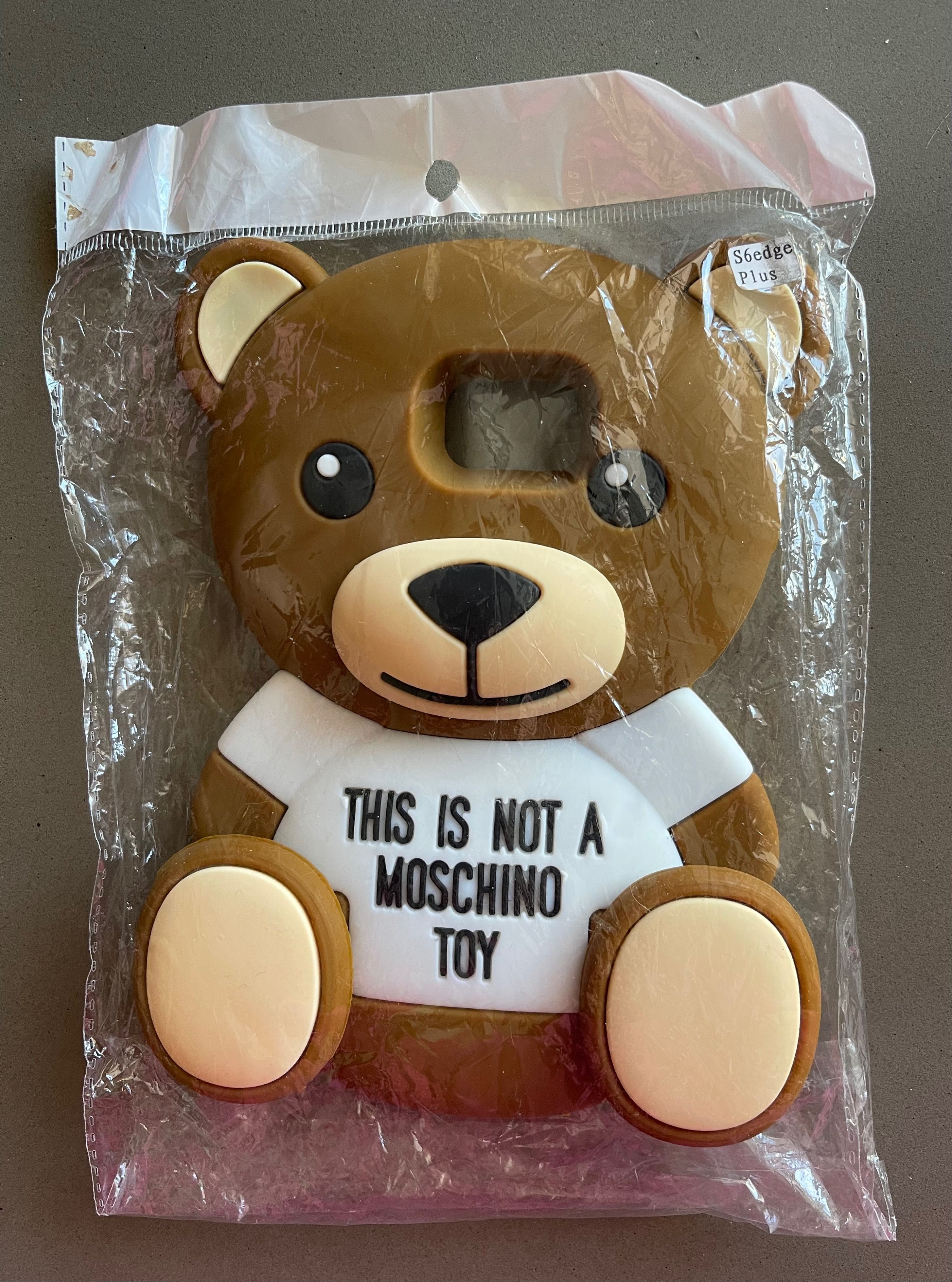 Nowe etui S6edge Plus MOSCHINO