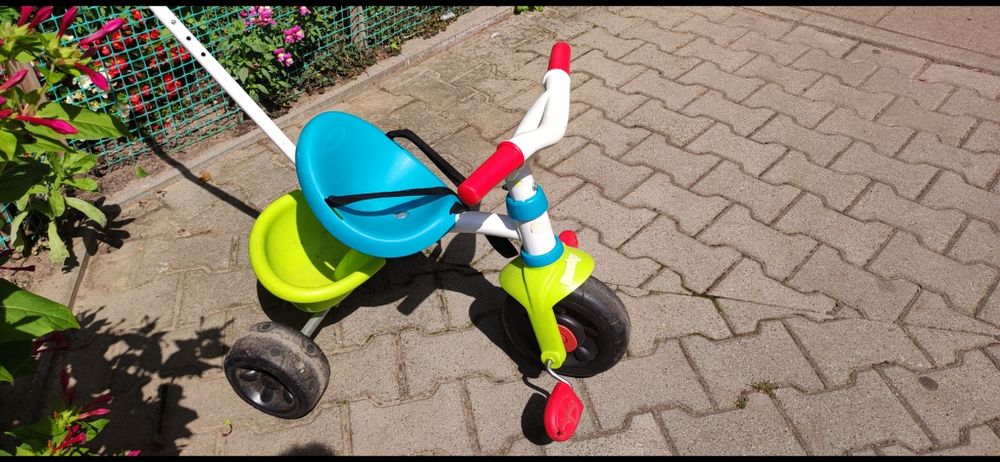 Rowerek dziecięcy trzykołowy smoby trójkołowy