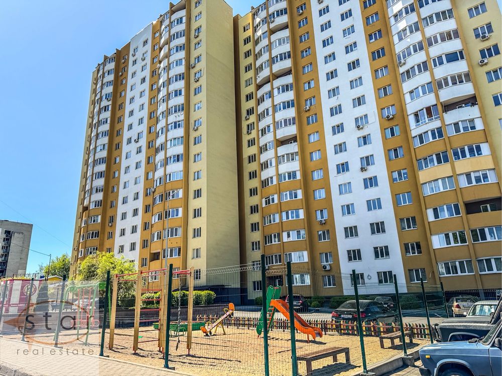 Продаж сучасної квартири з якісним ремонтом, меблями і технікою