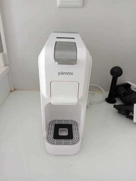 Máquina de Café Yammi