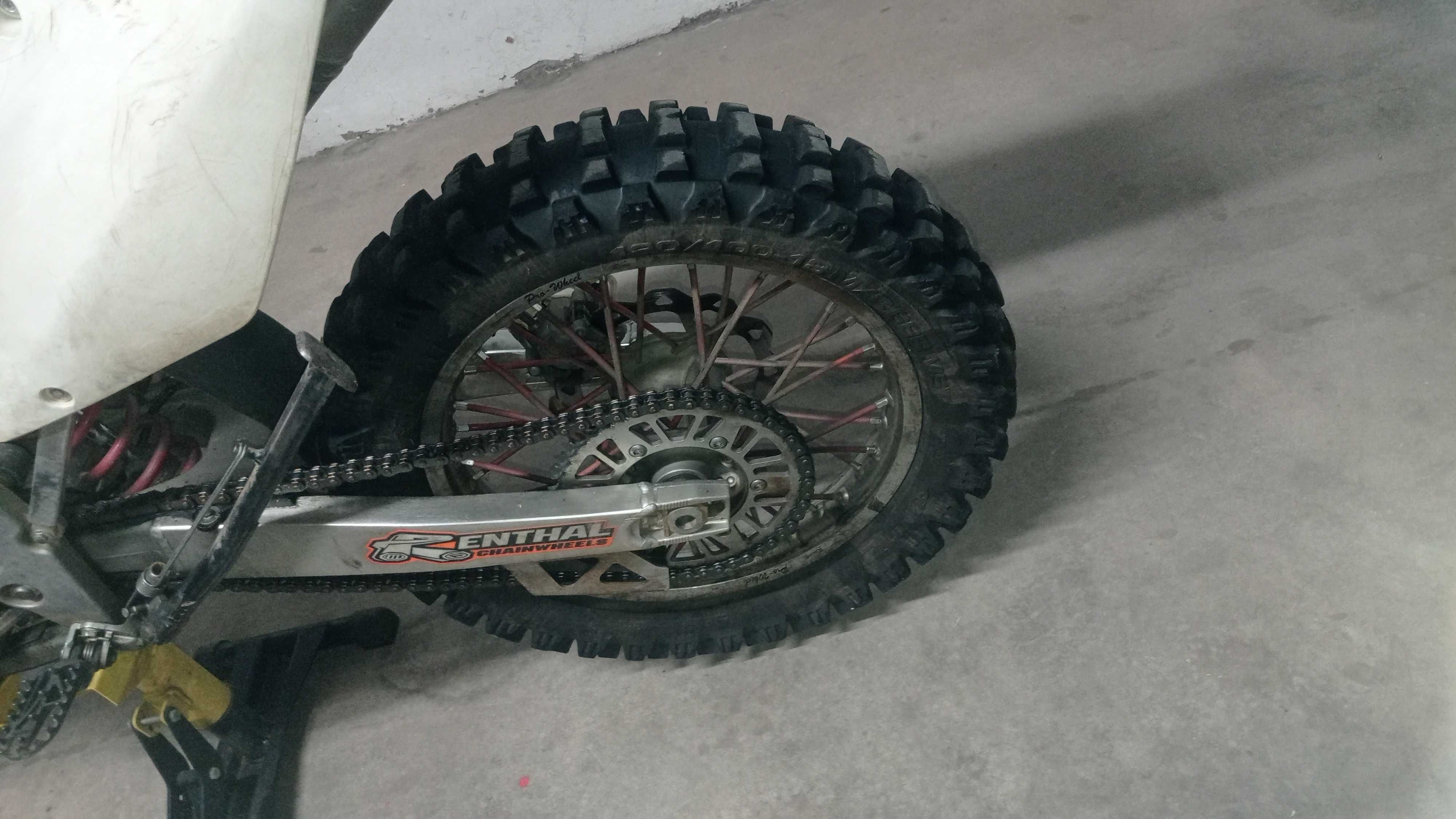 Suzuki RMZ 450 - Matriculada