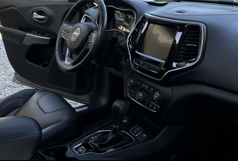 Jeep Cherokee limited