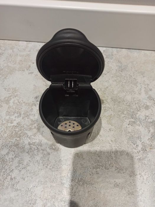 Попільничка автомобільна ТОЙОТА