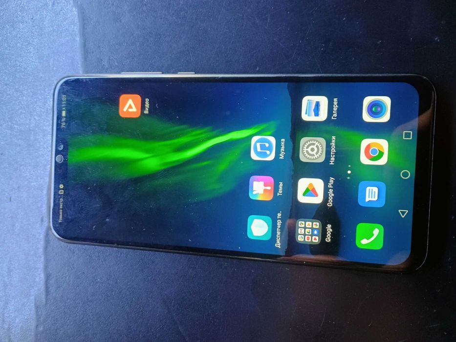 Honor 8x состояние хорошее 6/128
