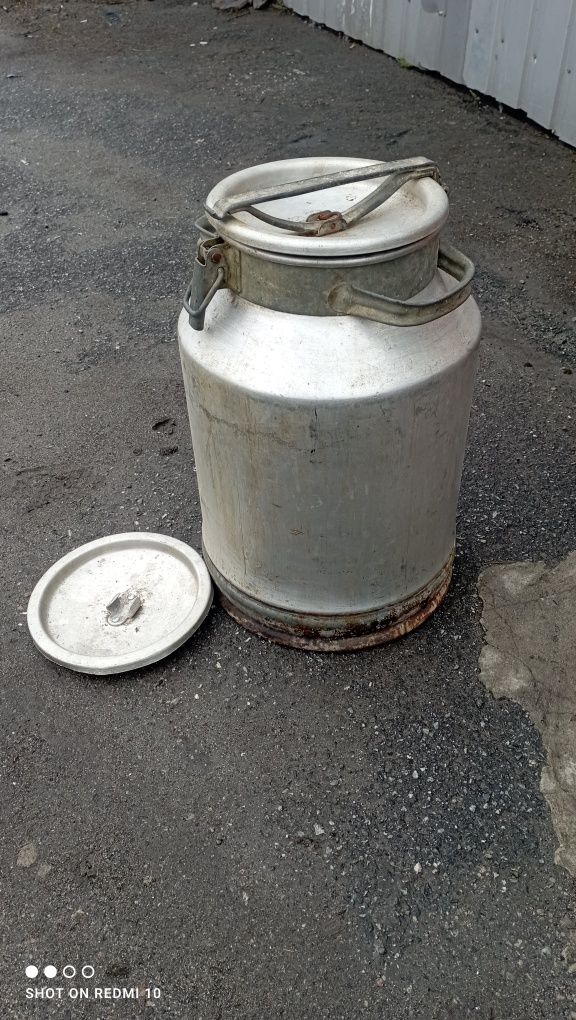 Продам бідон на 40 л