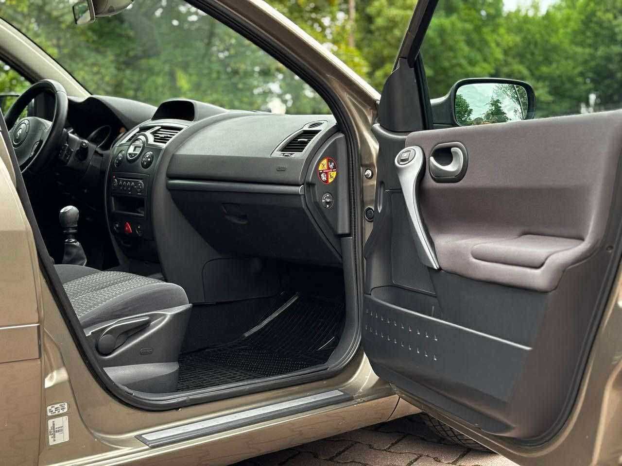 Автомобіль Renault Megane 2 2008 1.5 dCi diesel універсал
