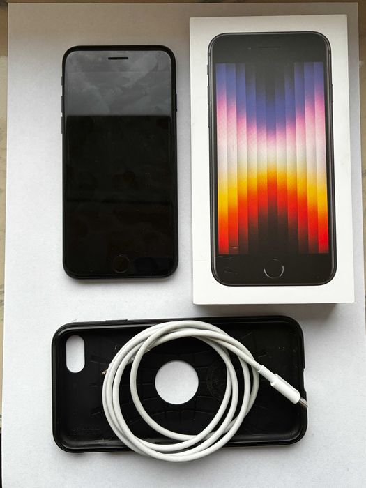 Iphone SE 2022 czarny 128gb