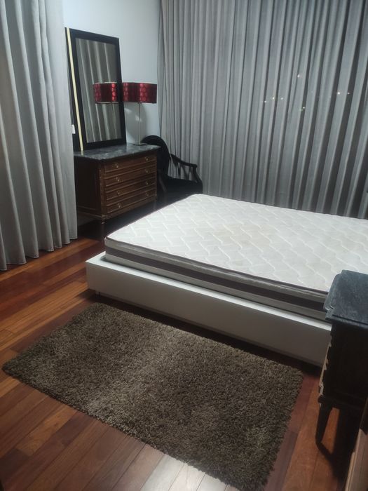 Quarto disponível em Dezembro