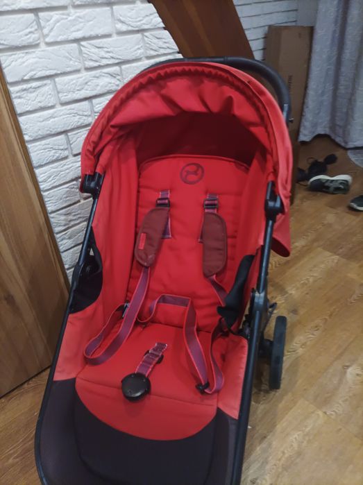 Продается коляска cybex 3 в 1