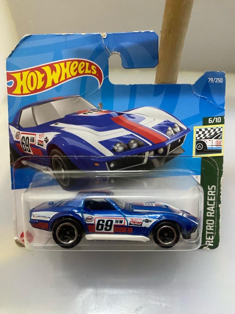 Hot wheels novos