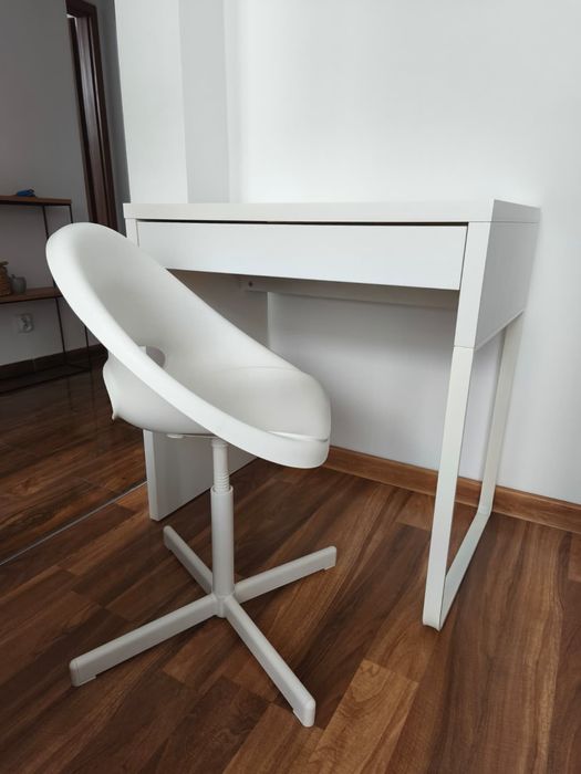 Biurko Ikea + krzesło obrotowe. Micke i Loberget/sibben Białe