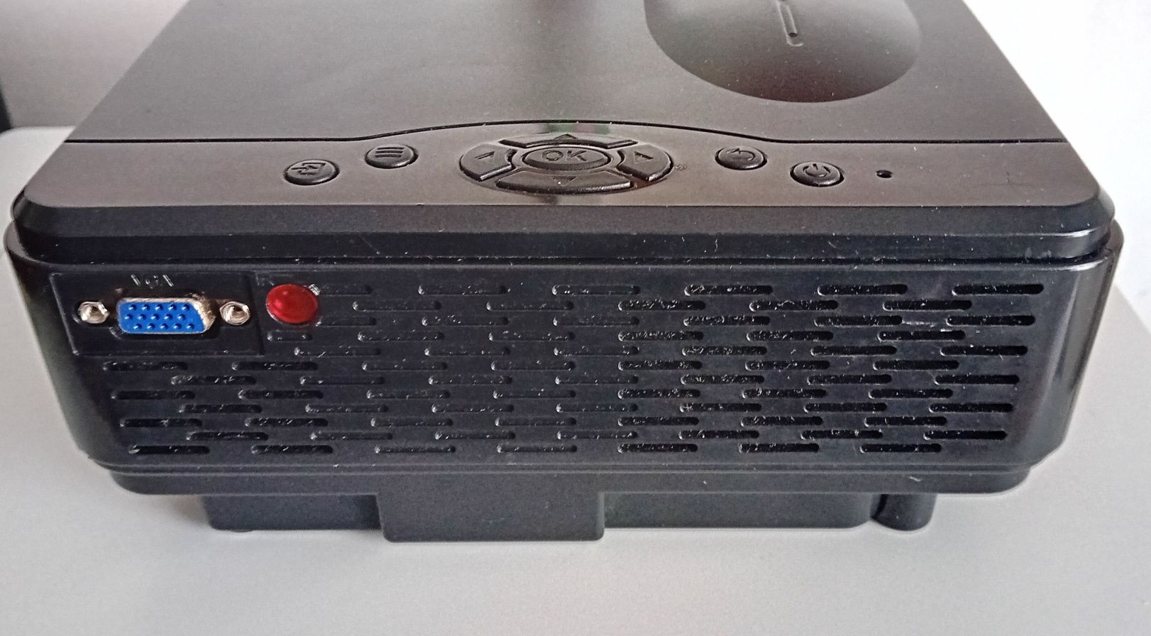 Проєктор Asnish PJ-88BT