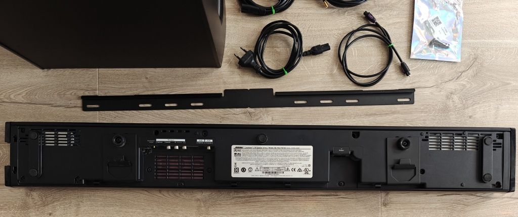 Soundbar (listwa) + subwoofer Bose CineMate® 1 SR
