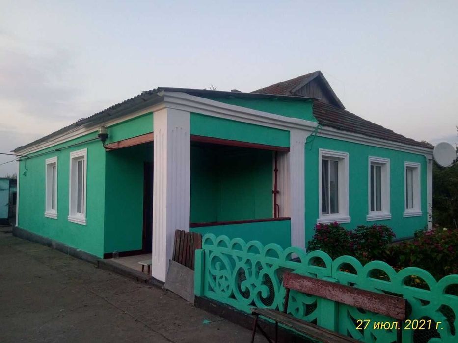 Будинок 100 кв.м  с.Михайлівка Миколаївська обл Миколаївський район