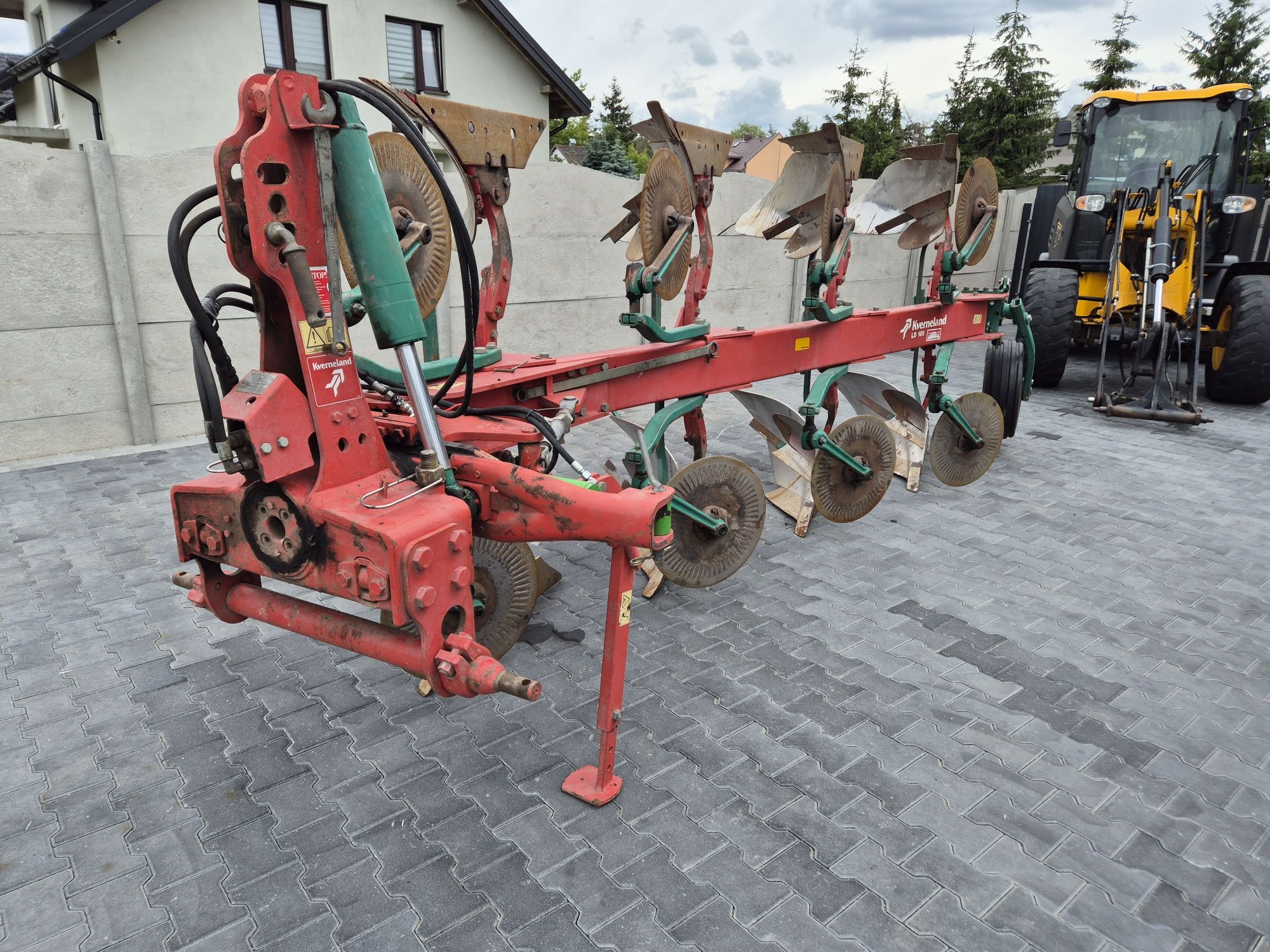 Pług Kverneland LD 100 4 skibowy