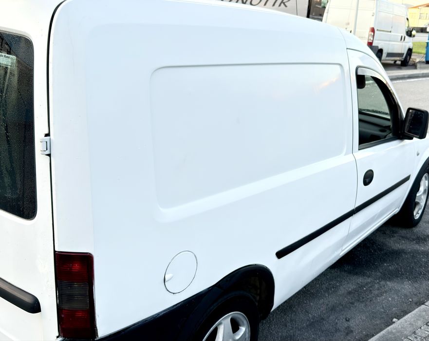 Opel combo impecavel a nivel geral pode trazer seu mecnaico de confian