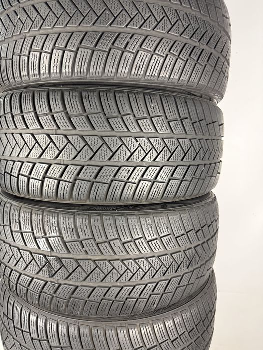 Шини 4шт. R17 225/50 Vredestein 2019 рік 5,5 мм зимова резина