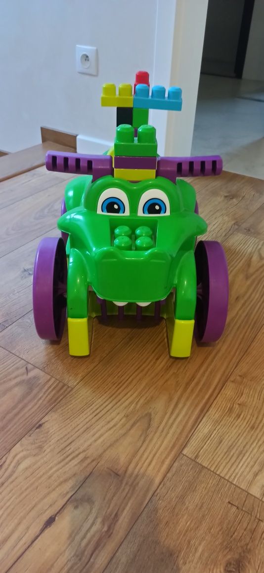Sorter jeździk zjadacz klocków Fisher Price