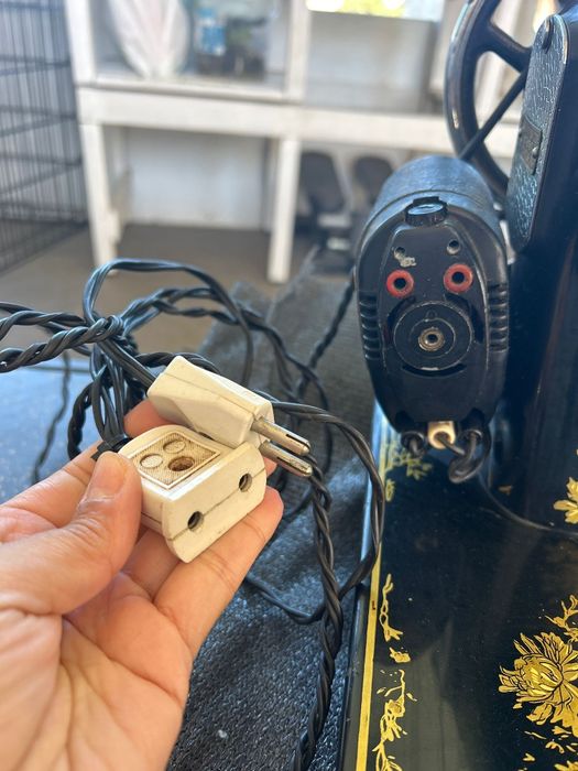 Máquina de Costura Antiga PFAFF 30 (anos 30)