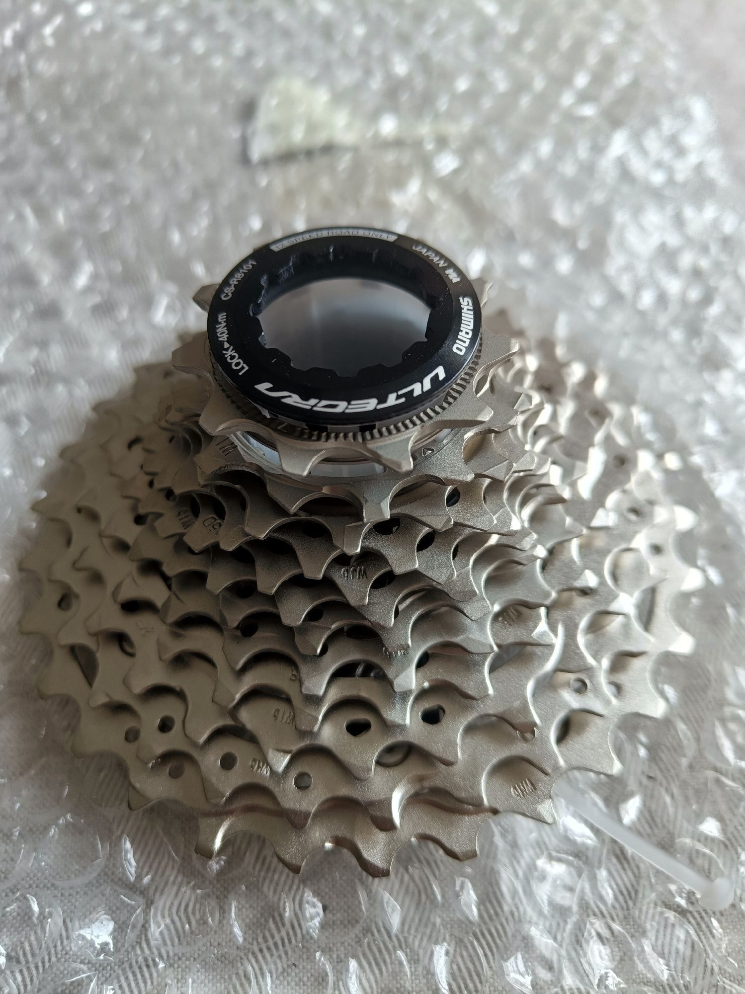 Касета шосе Shimano 12шв Ultegra R8100 11-30T