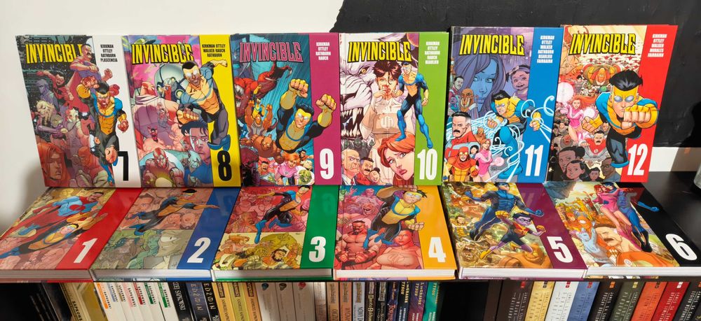 Invincible - Niezwyciężony - R. Kirkman - Full 12 tomów, stan idealny!