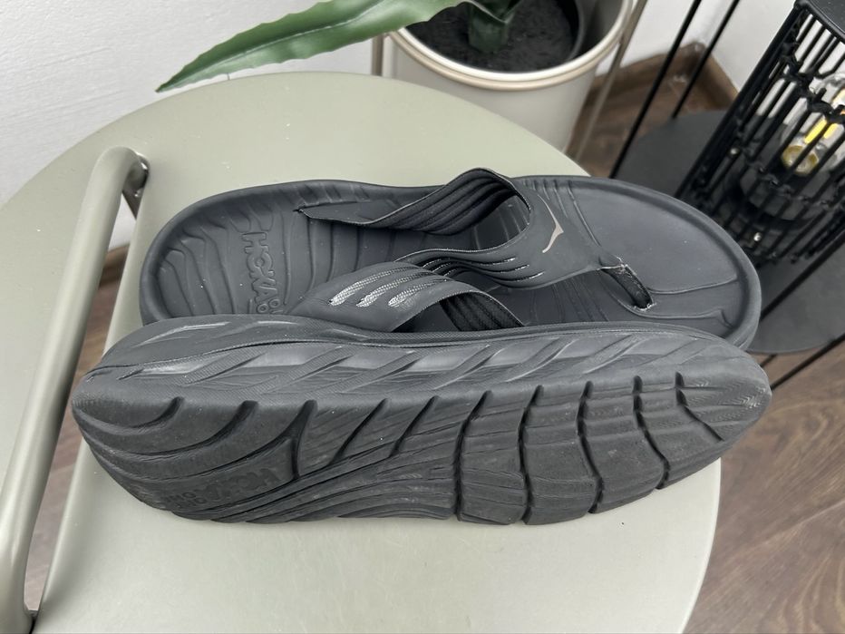 Оригінал! Тапочки шльопки Hoka Ora Recovery 44 розмір М05887