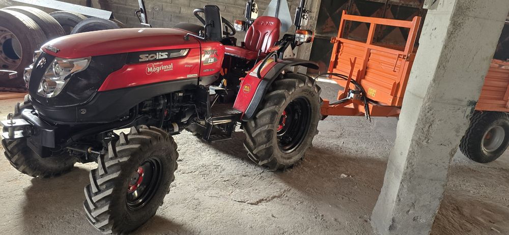 Trator solis 26CV com reboque de 2000kg Frese Capinadeira