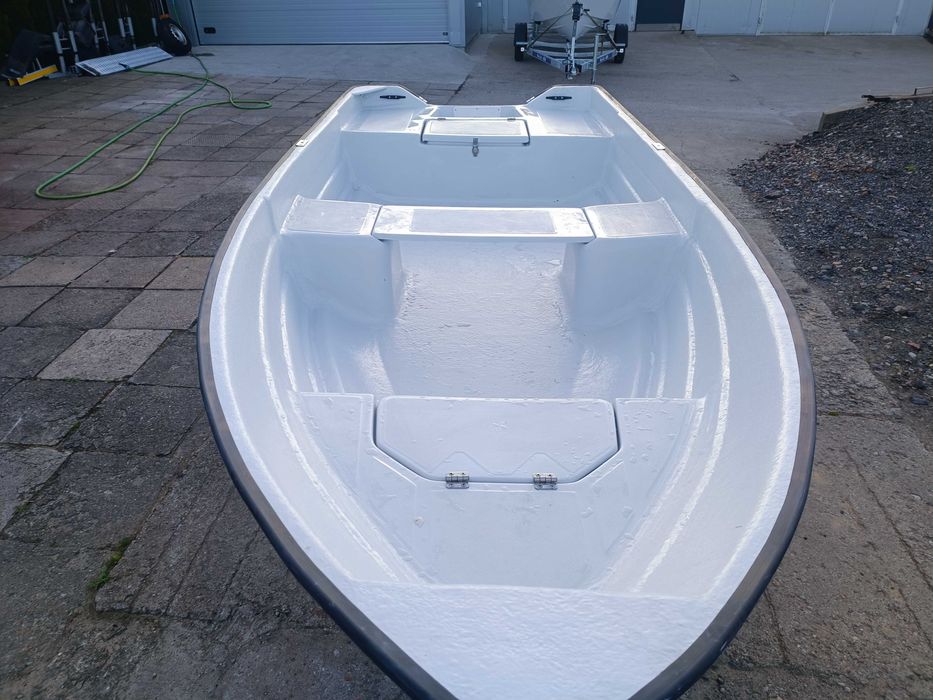 Nowa Łódź wiosłowo motorowa Mario 380